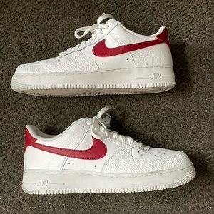 Nike AF1 White/Team Red Size 11